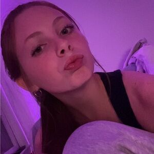 Meet your Posher, Evelyn